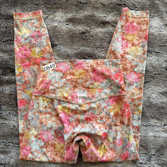 lululemon athletica Pants - LULULEMON Align High Rise 25" Size 4, Inflorescence Multi Color Floral